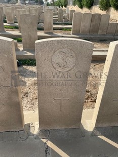 BAGHDAD (NORTH GATE) WAR CEMETERY - WOOLFORD, H R T